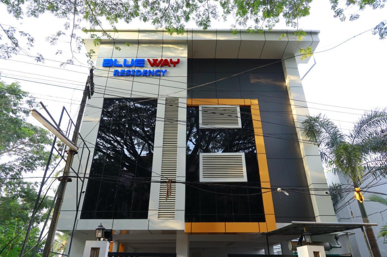 Blueway Residency Business Boutique Hotel Thiruvananthapuram Exteriör bild